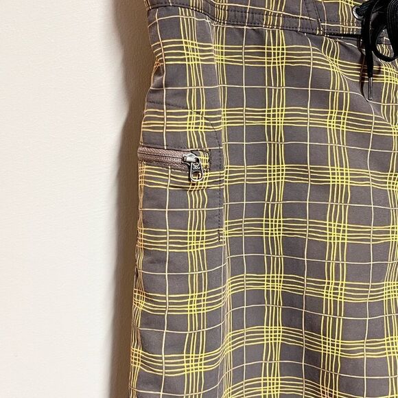 Patagonia Mens Board Surf Beach Shorts Mustard Brown Plaid Print Sz 34 Host Pick - Picture 7 of 7